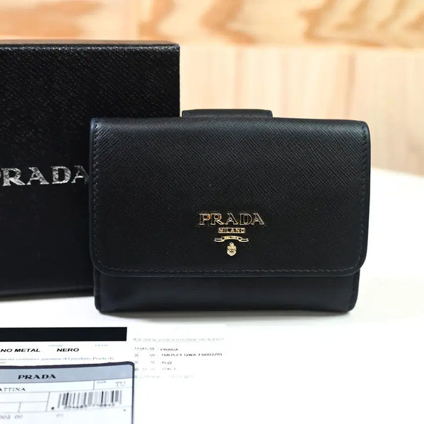 [BUNJANG] Prada Saffiano Metal Logo Bifold Wallet Black / 프라다 사피아노 반지갑 블랙