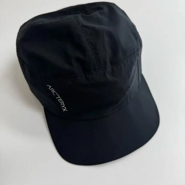[BUNJANG] Arc'teryx Rhoan Hat Black S/M / 아크테릭스 노반 햇 블랙 SM
