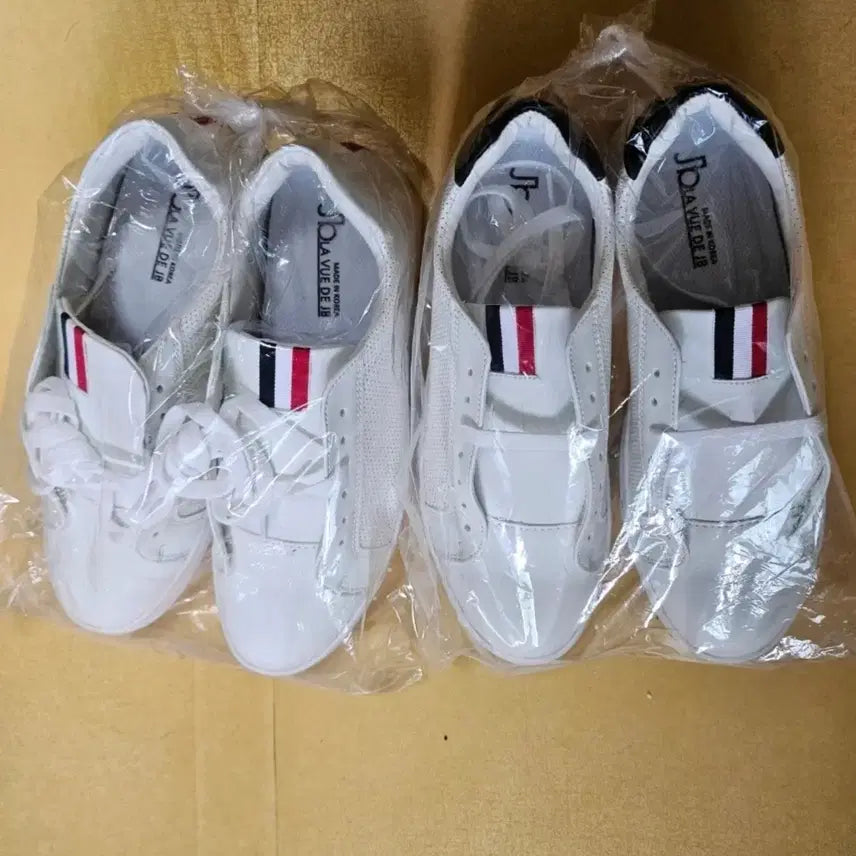 [BUNJANG] Korean Made White Sneakers - Size 280 - New / 국내산 흰색 스니커즈 운동화 280사이즈 세제품 판매합니다