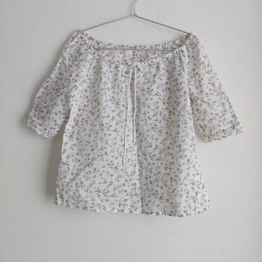 [BUNJANG] Hagumi Vintage Floral Blouse / vintage 빈티지 하구미 아오이유우 플로럴 꽃 블라우스