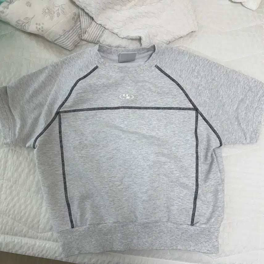 [BUNJANG] Code Graphy Women's Short-Sleeve T-Shirt / 코드그라피 반팔