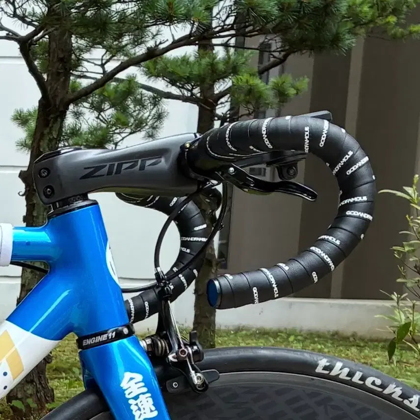 [BUNJANG] Zipp Service Course SL-70 Ergo Handlebar (40cm) with God and Famous Bar Tape / 짚 서비스코스 sl70 에르고 신형 핸들바 갓엔페이머스 바테잎