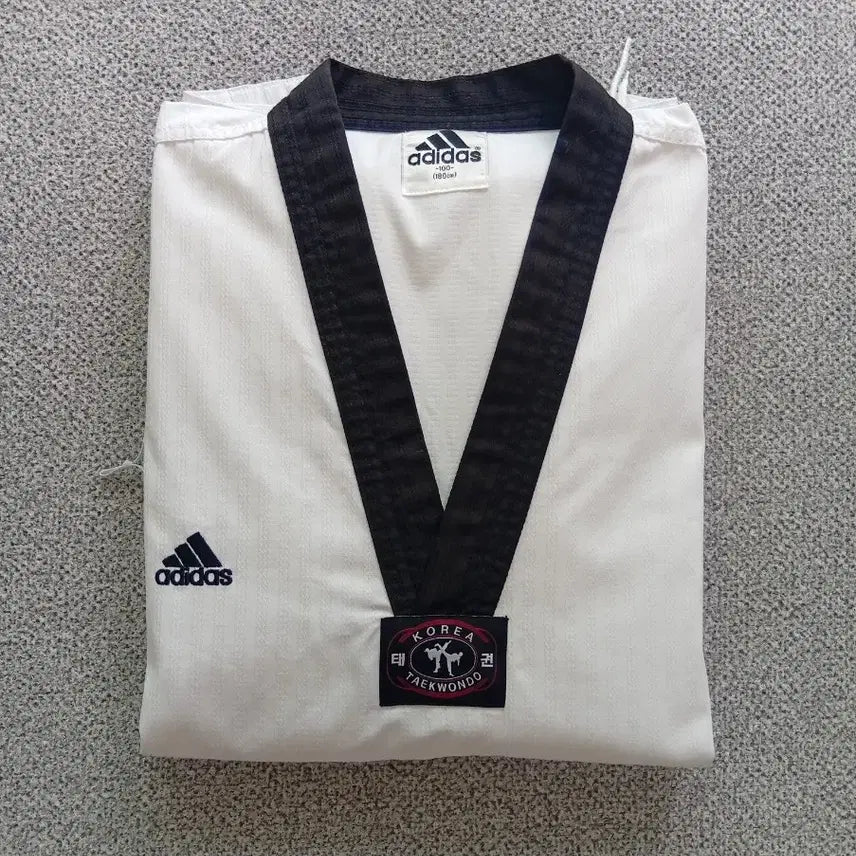[BUNJANG] Adidas Taekwondo Uniform (180cm) / 태권도복