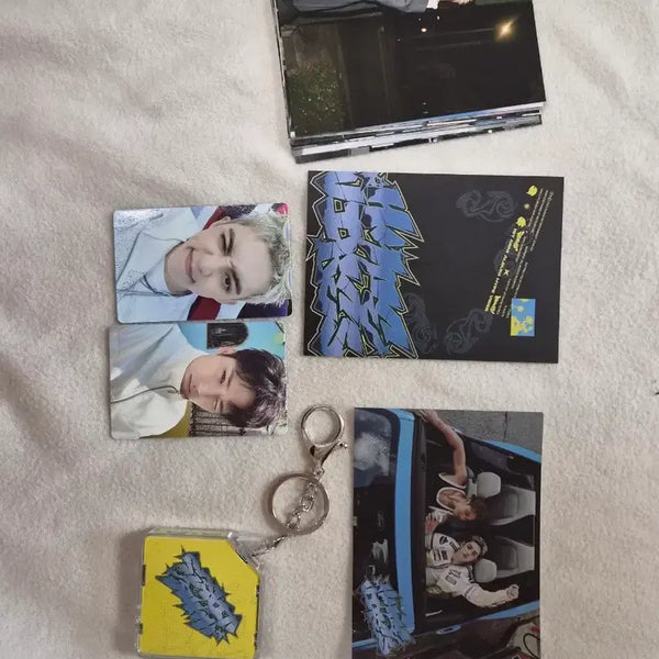 [BUNJANG] S.Coups & Mingyu 1st Mini Album HYPE VIBES KiT Ver Photocard & Keychain Set / 쿱스민규 1st Mini Album HYPE VIBES KiT Ver
