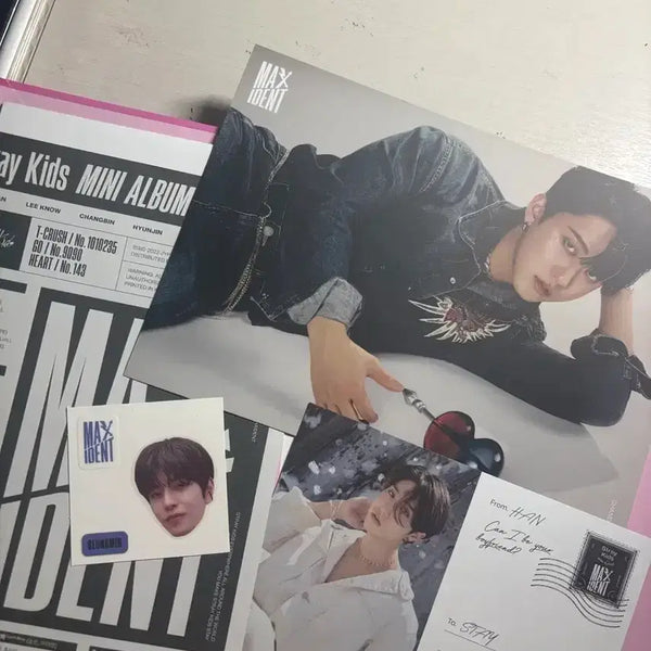[BUNJANG] Stray Kids MAXIDENT Album - Bang Chan Photocard, Sticker Set, Card, Poster Included / 띠부실 승민! 스키즈 앨범 MAXIDENT (창빈 포토,띠부실,카드,포스터 포함)
