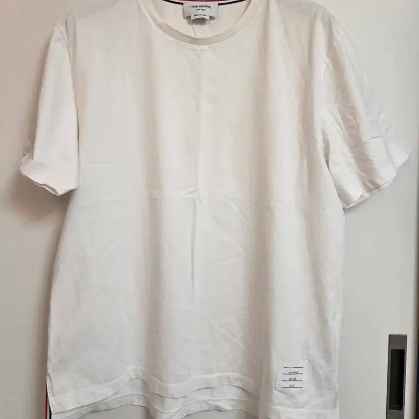 [BUNJANG] Thom Browne Side Slit Short Sleeve T-Shirt / 톰브라운 사이드슬릿 반팔티셔츠