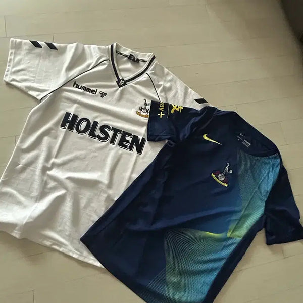 [BUNJANG] Nike Tottenham Training Kit & Hummel Tottenham Retro Jersey / 나이키 토트넘 훈련복 유니폼 / 험멜 토트넘 레트로 유니폼