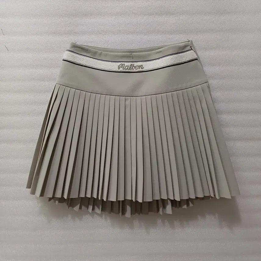 [BUNJANG] Malbon Golf Pleated Skirt Beige XS / 매장판정품 말본 골프 여름 플리츠 스커트 XS 거의새것 사랑봉봉