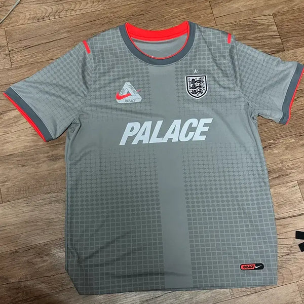 [BUNJANG] Palace x Nike England Dri-FIT Academy Pro Short-Sleeve Football Top - Pewter Grey Bright Crimson / XL) 팔라스 x 나이키 잉글랜드 드라이핏 아카데미 프로 숏슬리브 풋볼 탑 퓨터 그레이 브라이트 크림슨