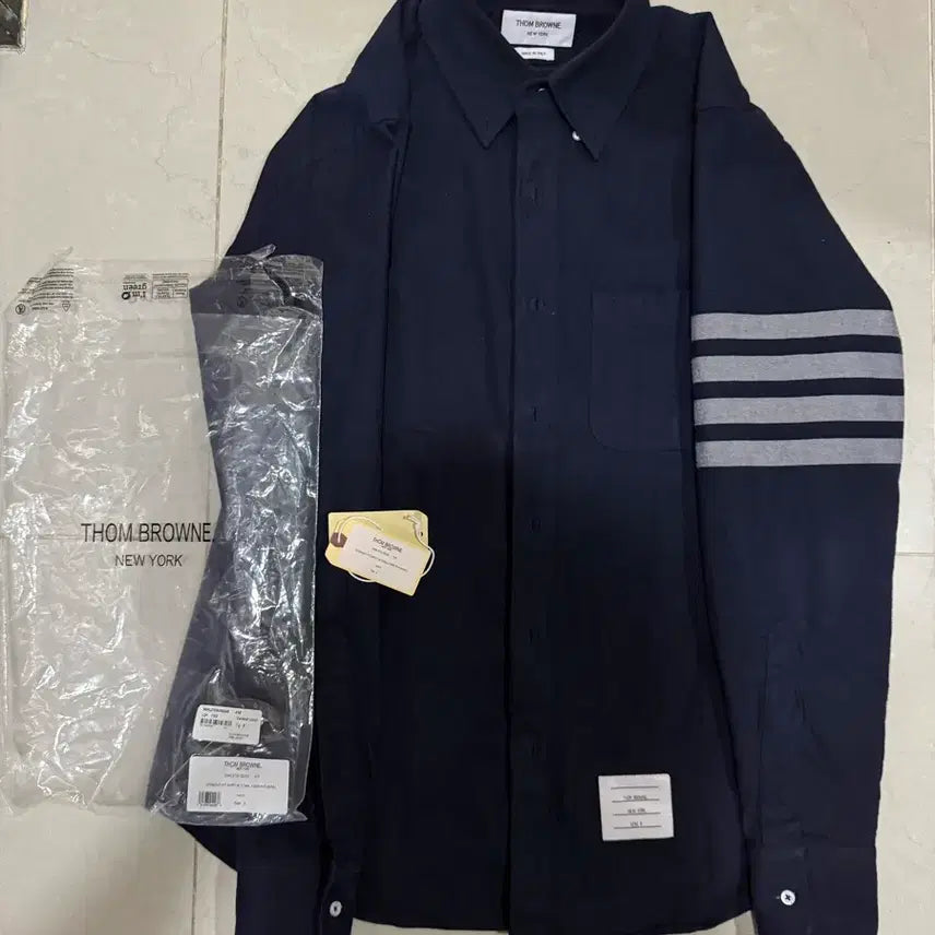 [BUNJANG] Thom Browne 2026 New Model Flannel Shirt Navy Size 3 / [당일출고,3사이즈] 새상품급 26년 신형 톰브라운 플란넬 셔츠