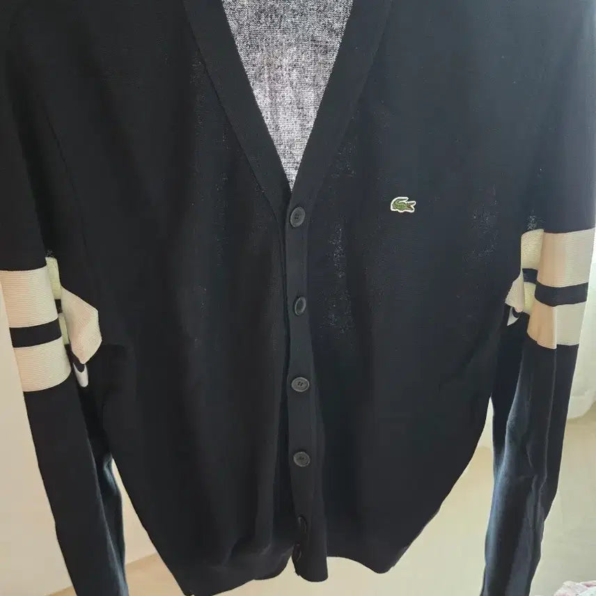 [BUNJANG] Lacoste Striped Cardigan Black / 라코스테 스트라이프 가디건 블랙 팝니다. 정가28만원