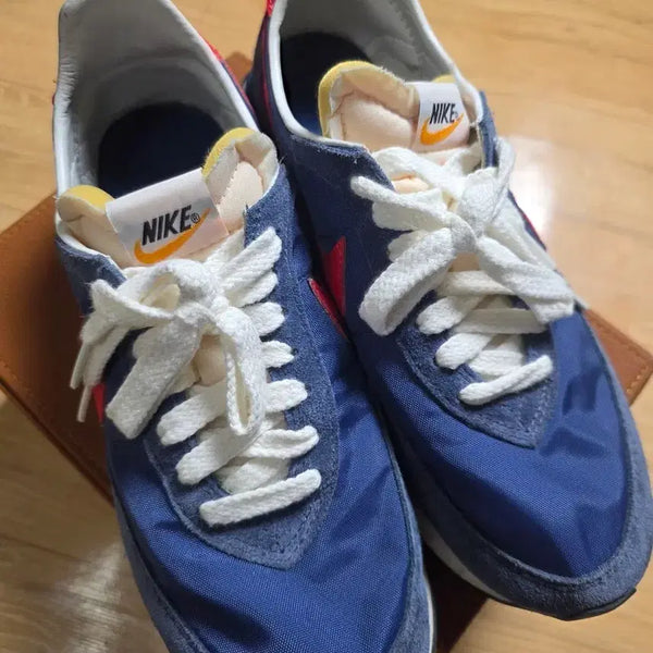 [BUNJANG] Nike Waffle Racer 2X Navy Red Sneakers / 260.나이키 와플 레이서 2X 네이비 레드. 실착용1회