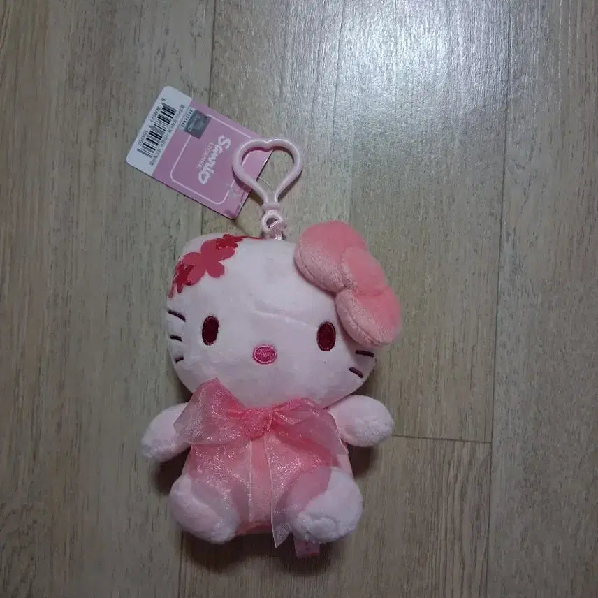[BUNJANG] Sanrio Hello Kitty Doll Keychain Pink / 산리오 헬로키티 인형 키링 핑크(무료배송)