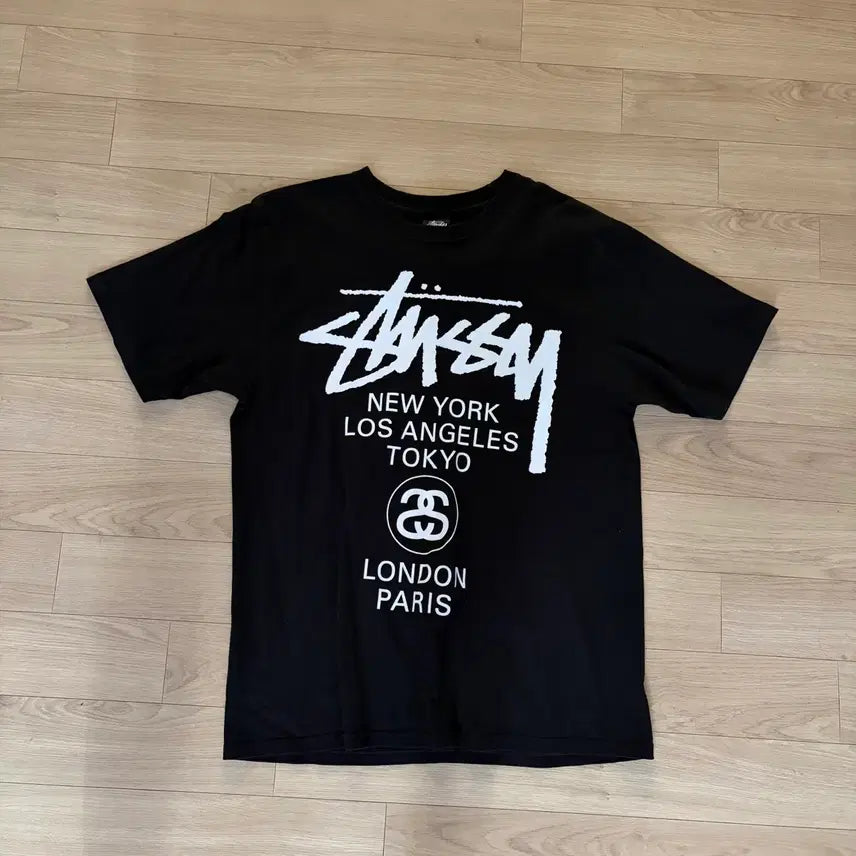 [BUNJANG] Stussy World Tour Oversized T-Shirt / 스투시 월드 투어 반팔티 오버핏 반팔 스투시
