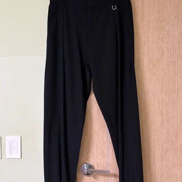 [BUNJANG] Wooyoungmi 22SS Black Jogger Slacks / 우영미 22ss 블랙 조거 슬랙스 판매