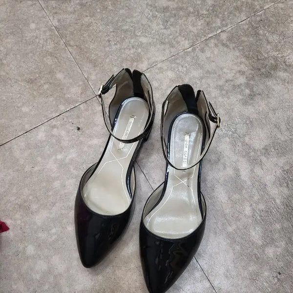 [BUNJANG] Giuseppe Zanotti Ankle Strap Flat Shoes / 소다주세페 자노티 앵클 스트랩 플랫 슈즈