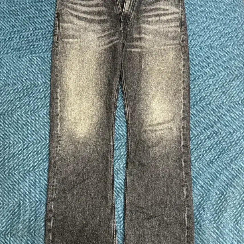 [BUNJANG] Andersson Bell Black Distressed Wash Bootcut Flare Pants (M) / 앤더슨벨 블랙 데미지 워싱 부츠컷 플레어 팬츠(M)