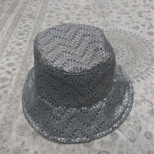 [BUNJANG] DKNY Monogram Silver Pattern Bucket Hat / DKNY 모노그램 실버 패턴 벙거지