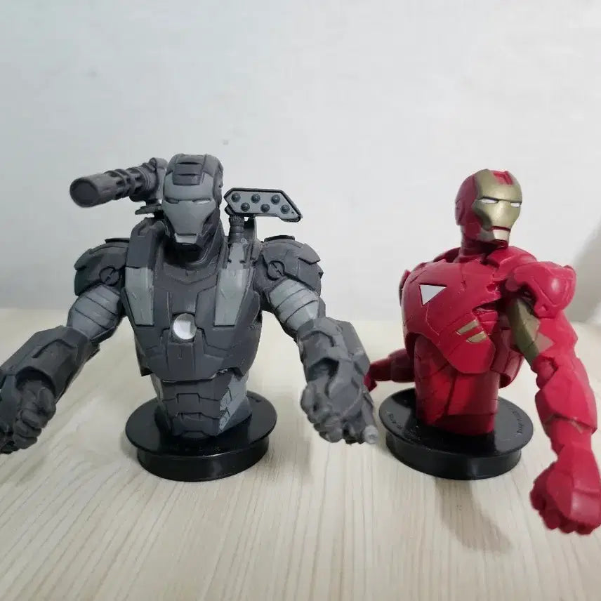 [BUNJANG] Iron Man 2 Iron Man & War Machine Figure Set / 아이언맨 2 아이언맨 워머신 피규어