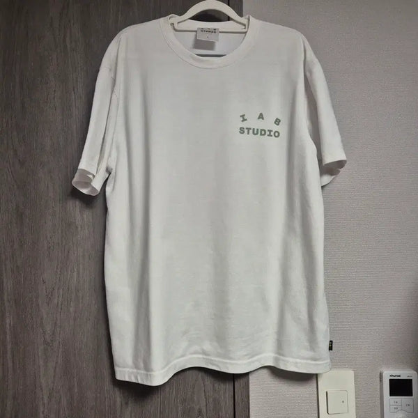[BUNJANG] IAB Studio Logo Short Sleeve T-Shirt White / IAB 스튜디오 반팔 티셔츠 화이트