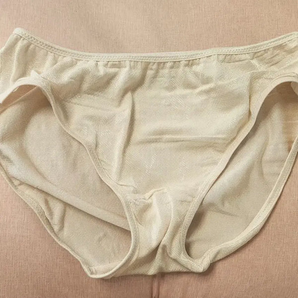 [BUNJANG] Women's Ivory Panties (Used, Size M) / (중고) 아이보리 여성팬티 속옷