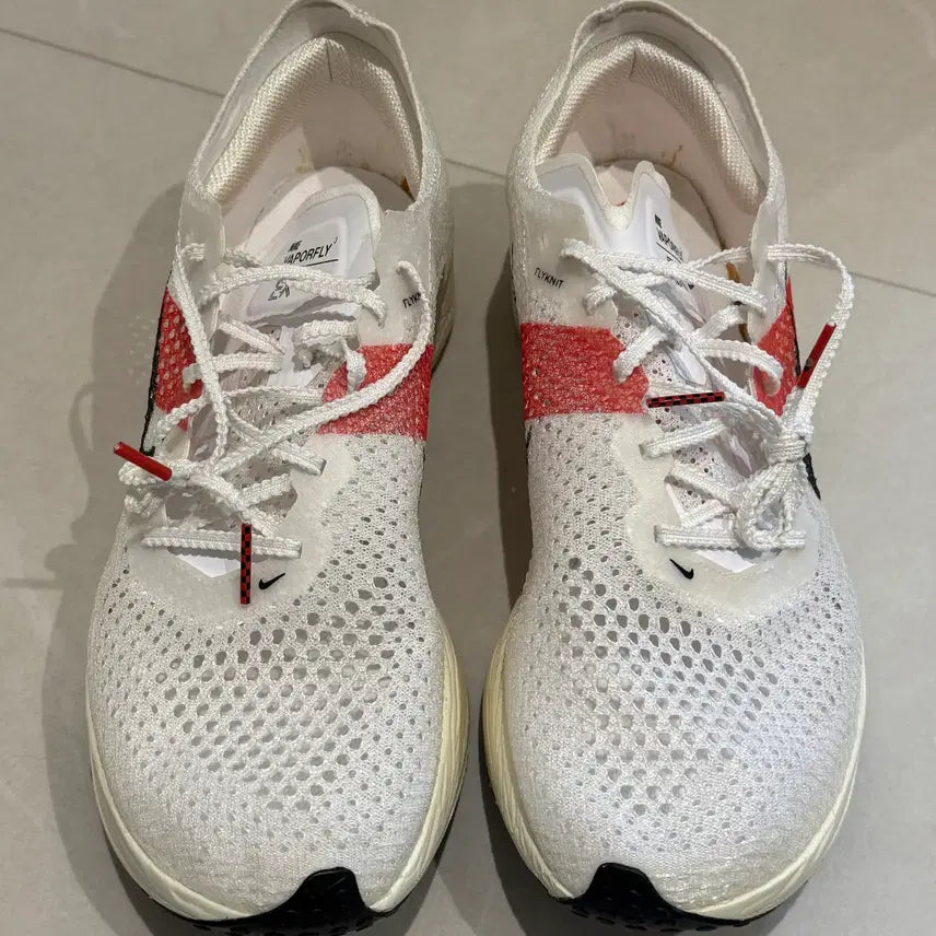 [BUNJANG] Nike ZoomX Vaporfly NEXT% 3 Eliud Kipchoge Running Shoes (No Box) / (275) 나이키 줌X 베이퍼플라이 넥스트% 3 엘리우드 킵초게 FD6556-100 (박스없음)