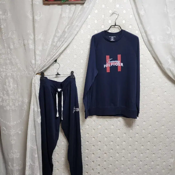 [BUNJANG] Tommy Hilfiger Jogger Pants & T-Shirt Set (Unisex) / 타미힐피거 조거팬츠*티셔츠 세트 공용95