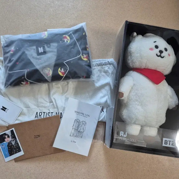 [BUNJANG] BTS Jin Pajamas Full Set + RJ Bundle Set / 방탄 석진 잠옷 풀셋 + 알제이 일괄