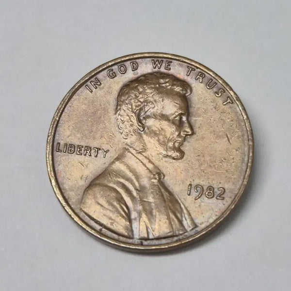 [BUNJANG] 1982 P Mint Lincoln Cent Error Coin - Small Date, Copper, 3.05g / 1982년 P 구리 링컨 센트 Small Date 에러동전3.05g