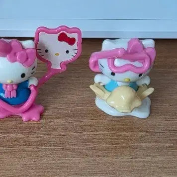 [BUNJANG] Hello Kitty Kinder Joy Figures Bundle Set / 헬로키티 킨더조이 피규어 일괄
