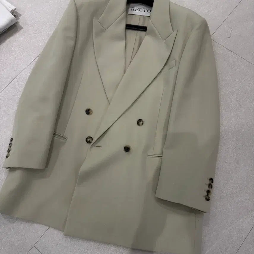 [BUNJANG] Recto Virgin Wool Oversized Boat Double Blazer (Light Beige) - M / (M) 렉토 버진울 오버사이즈 보트 더블 블레이저 (라이트베이지)
