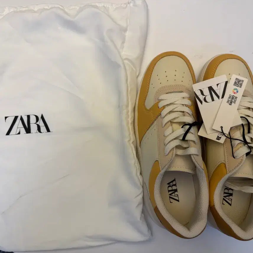 [BUNJANG] Zara Retro Sneakers Yellow EUR 40 / 자라 레트로 스니커즈 255(EUR 40) 옐로우