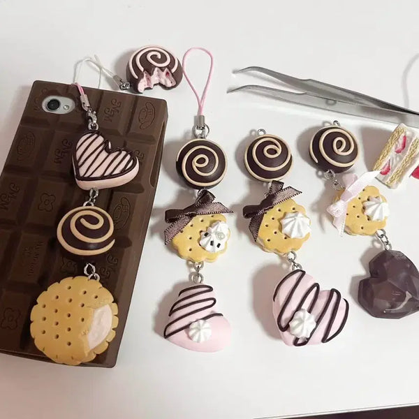 [BUNJANG] Schroder Angel Charm "Gal" Style Chocolate Biscuit Hime Pin / 오늘만 이 가격/슈크르엔젤 키링 갸루st 초콜릿 비스킷 히메 핀터
