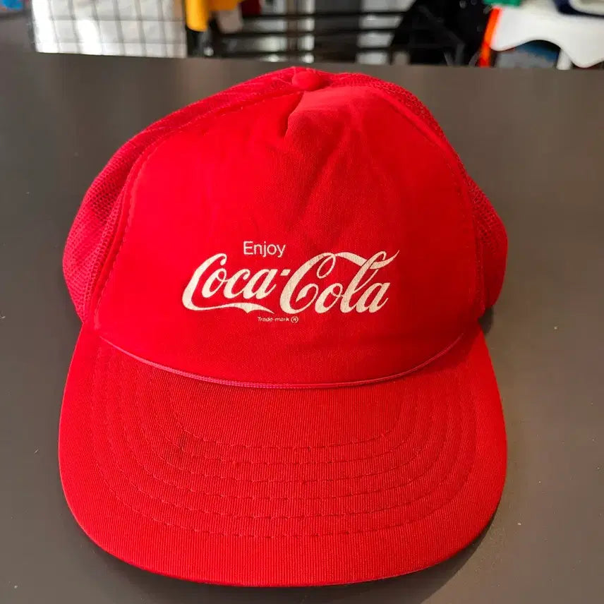 [BUNJANG] Coca-Cola Vintage Trucker Cap / Coca-Cola 빈티지 트러커 캡