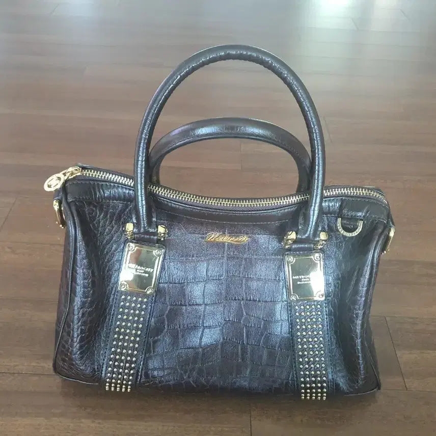 [BUNJANG] Blumarine Crocodile Pattern Leather Shoulder Bag / 블루마린 악어 패턴 가죽 숄더백