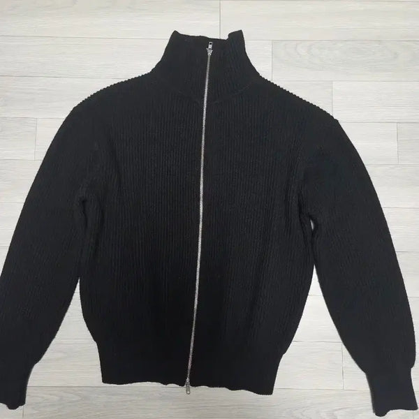 [BUNJANG] Matisse The Curator Knit Zip-Up Size 2 / 마티스 더 큐레이터 니트집업 2사이즈