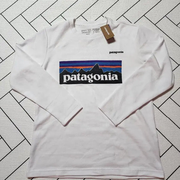 [BUNJANG] Patagonia Long Sleeve T-Shirt - New, Size L / 파타고니아긴팔티새상품(L)