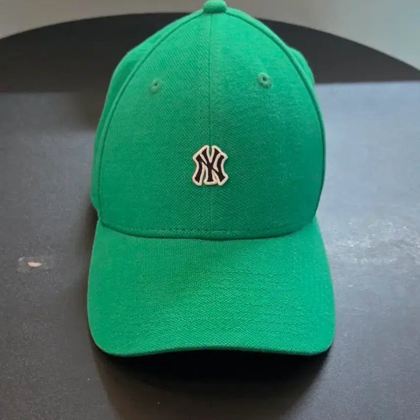 [BUNJANG] New Era Authentic MLB New York Yankees Baseball Cap Unisex Free Size / 미사용 뉴에라 정품 MLB 뉴욕 양키스 야구모자 남녀공용 프리사이즈