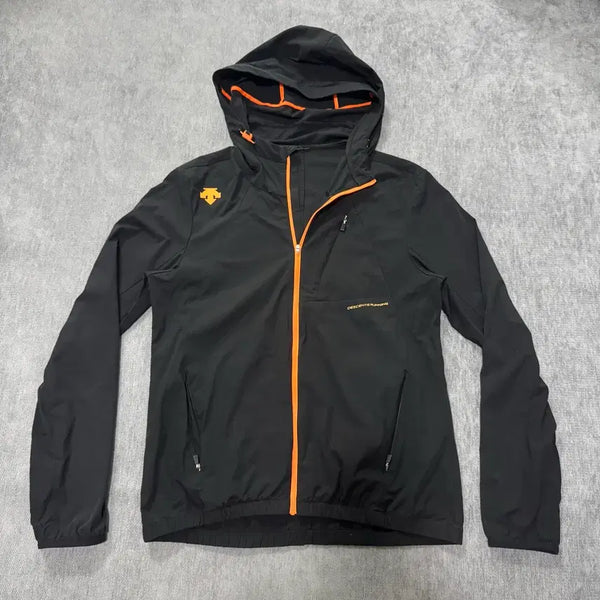 [BUNJANG] Descente Windbreaker Jacket / 95 데상트 바람막이 자켓