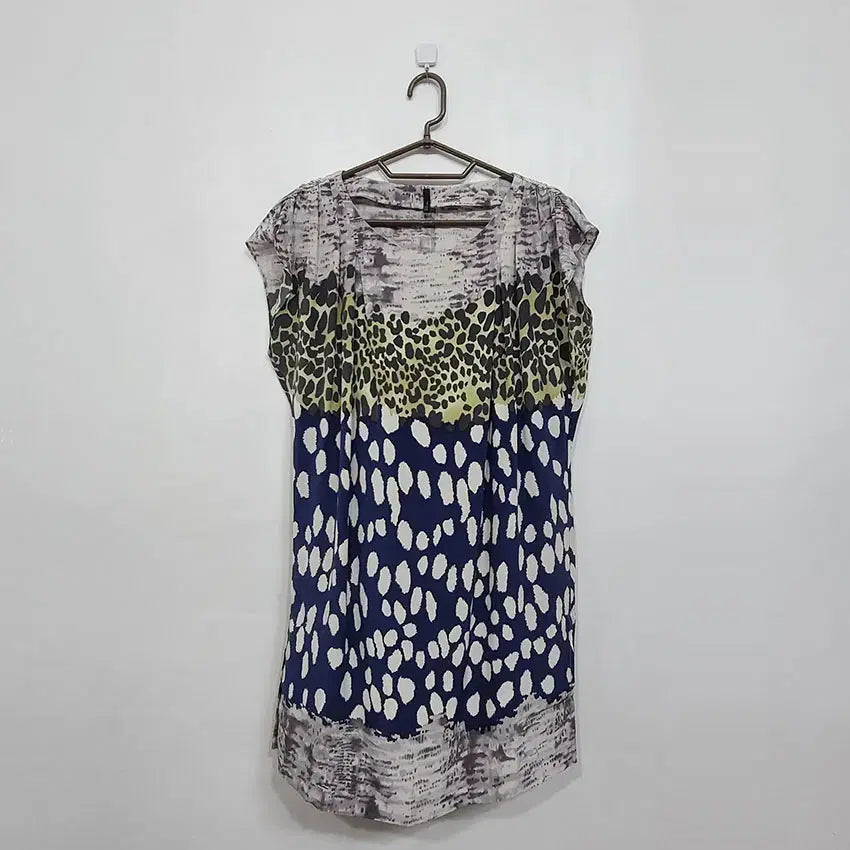 [BUNJANG] Benetton Women's Short Sleeve T-Shirt One Size / ~2 베네통/여성용/반팔티셔츠/ONE사이즈/나596