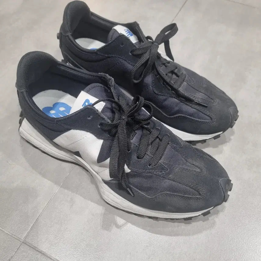 [BUNJANG] New Balance 327 Black Sneakers US 8.5 / 뉴발란스 327 블랙 265