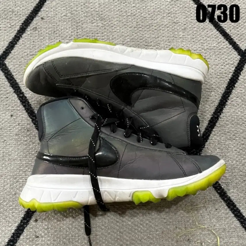 [BUNJANG] Nike High-Top Sneakers (245) / 나이키 하이탑 스니커즈 245