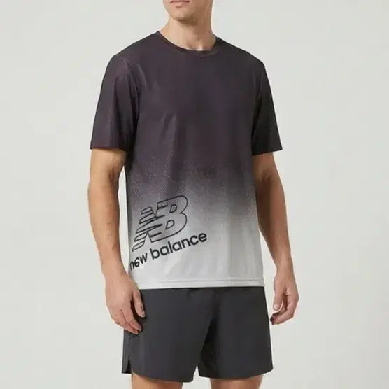 [BUNJANG] New Balance Functional Short Sleeve Round Neck T-Shirt / [105]뉴발란스 기능성 반팔 라운드티