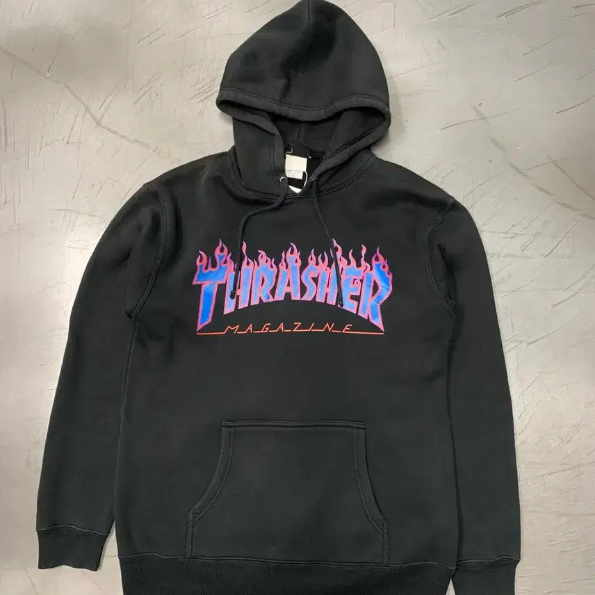 [BUNJANG] Thrasher Hooded Sweatshirt M Size / 트래셔 후드티