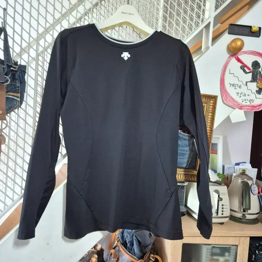 [BUNJANG] Descente Long Sleeve Functional T-Shirt Black / 데상트