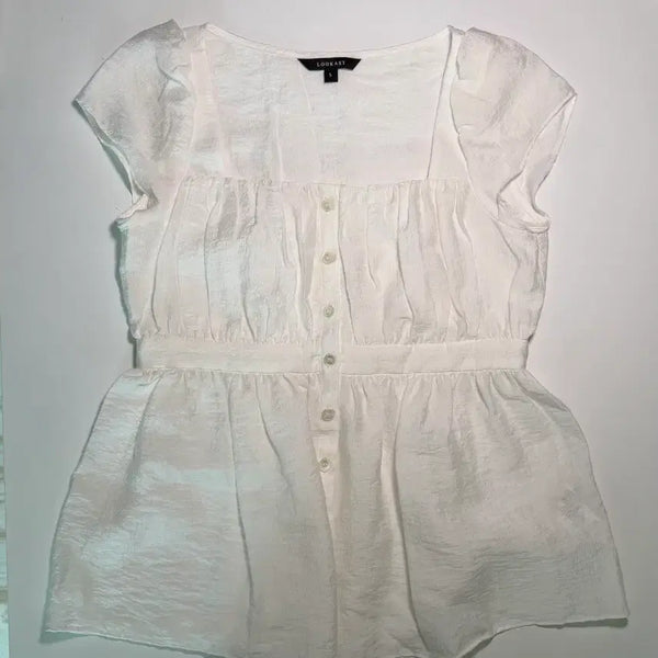 [BUNJANG] Lookast Shimmer Pearl White Square Puff Short Sleeve Blouse / 룩캐스트 쉬머 펄 화이트 스퀘어 퍼프 반팔 블라우스 증명사진 옷