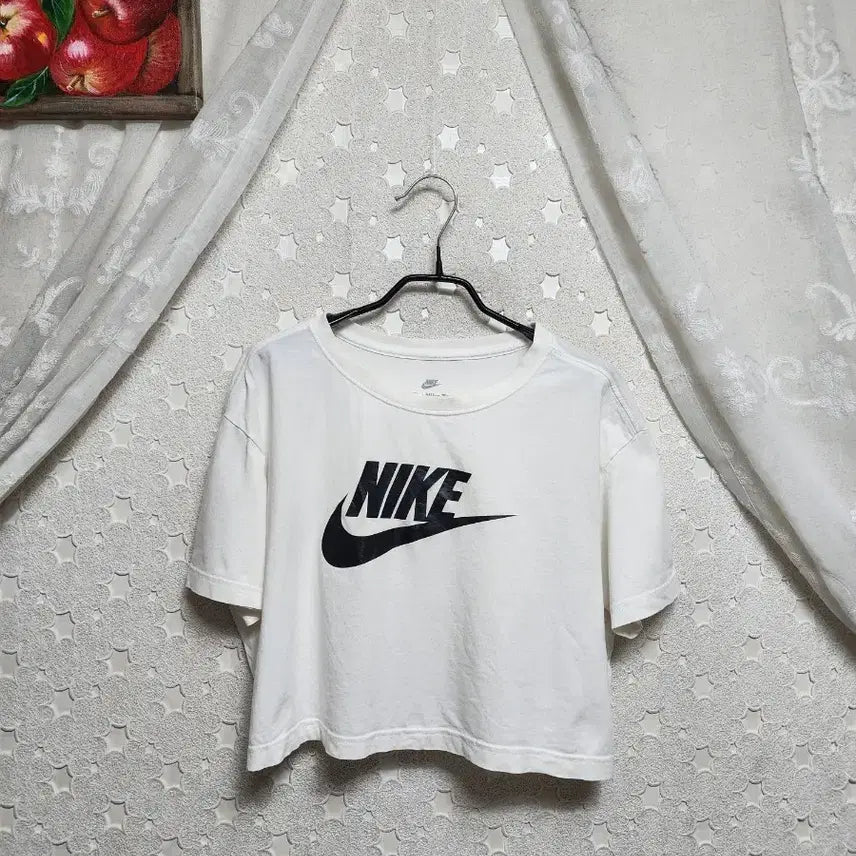 [BUNJANG] Nike Women's Crop Top Size 95 / 나이키 크롭티 여성95