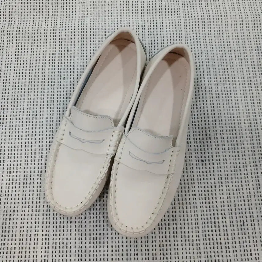 [BUNJANG] White Penny Loafers / 흰색 페니 로퍼