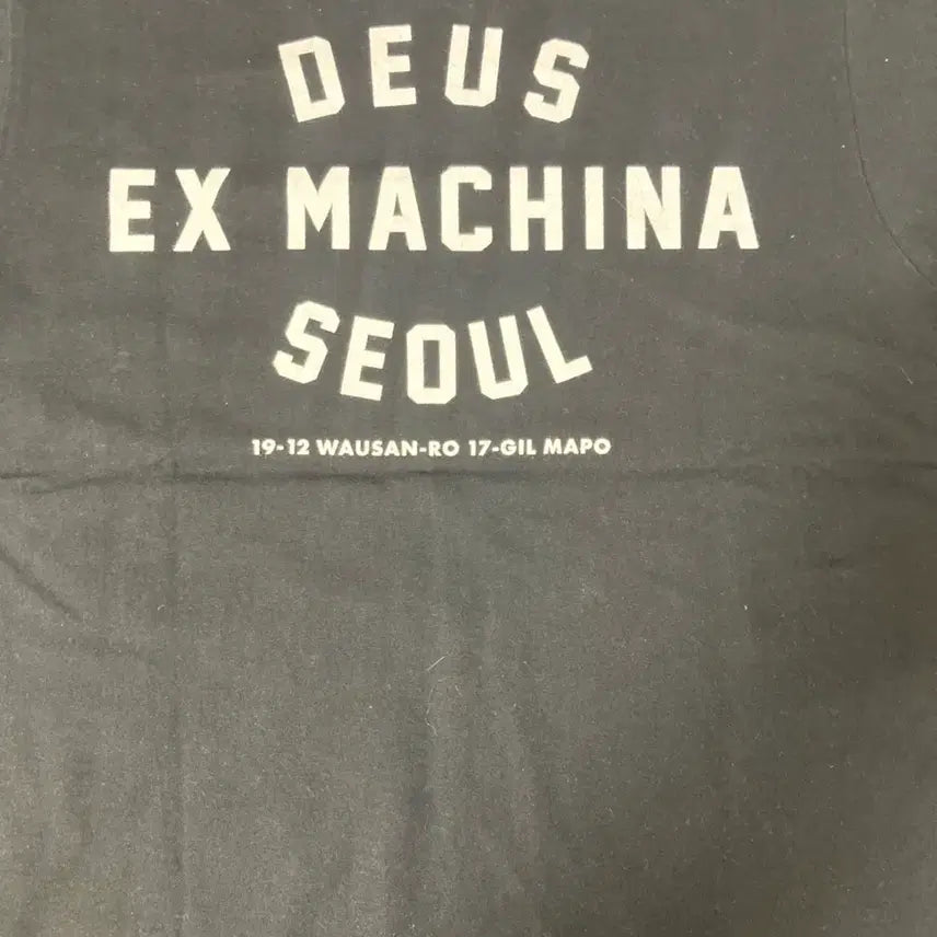 [BUNJANG] Deus Ex Machina Seoul Short Sleeve T-Shirt (Size M) / 데우스 엑스 마키나 서울 반팔 M사이즈