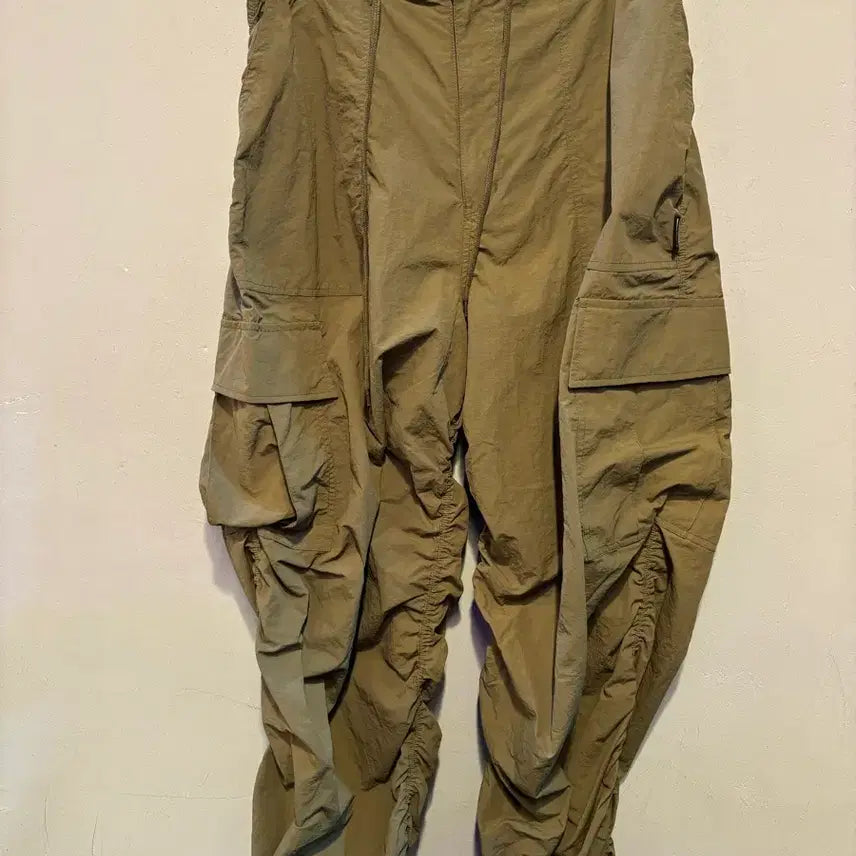 [BUNJANG] XTONZ Shirring Cargo Pants / 엑스톤즈 정품 셔링 카고팬츠